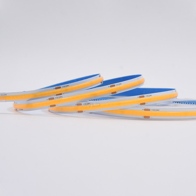 LED di grado commerciale 320 COB LED Strip Light con profilo in alluminio e potenza di 5W