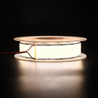 Striscia LED lineare flessibile CRI 90 COB 5000mm 6500K Bianco 4600LM/M sul mercato europeo
