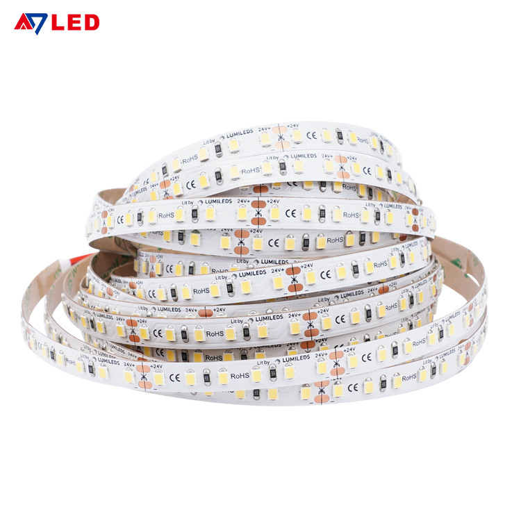 Le lampade fluorescenti principali lineari riscaldano 3000k bianco 24v hanno condotto le luci del nastro all'aperto per il soffitto