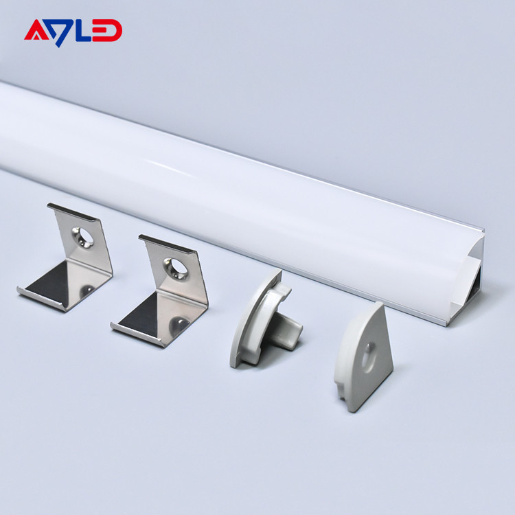 16*16mm Profilo di superficie di alluminio anodizzato ad estrusione a led a LED appeso a un angolo